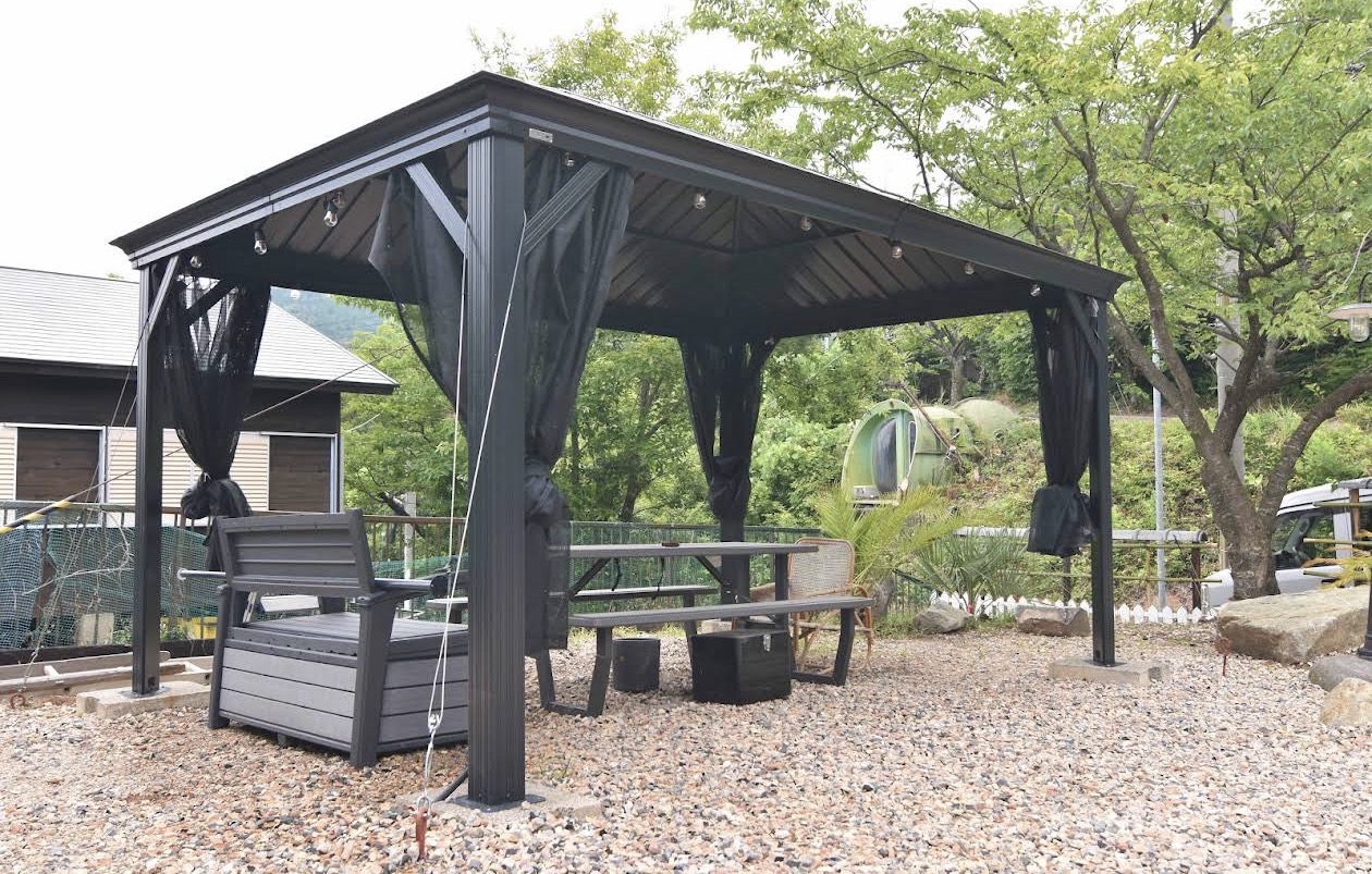 屋外BBQ施設